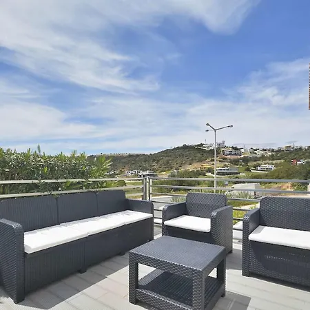 Villa Luxury With Pool Steps From Marina & Old Tow