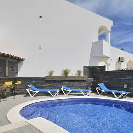 Villa Luxury With Pool Steps From Marina & Old Tow Albufeira